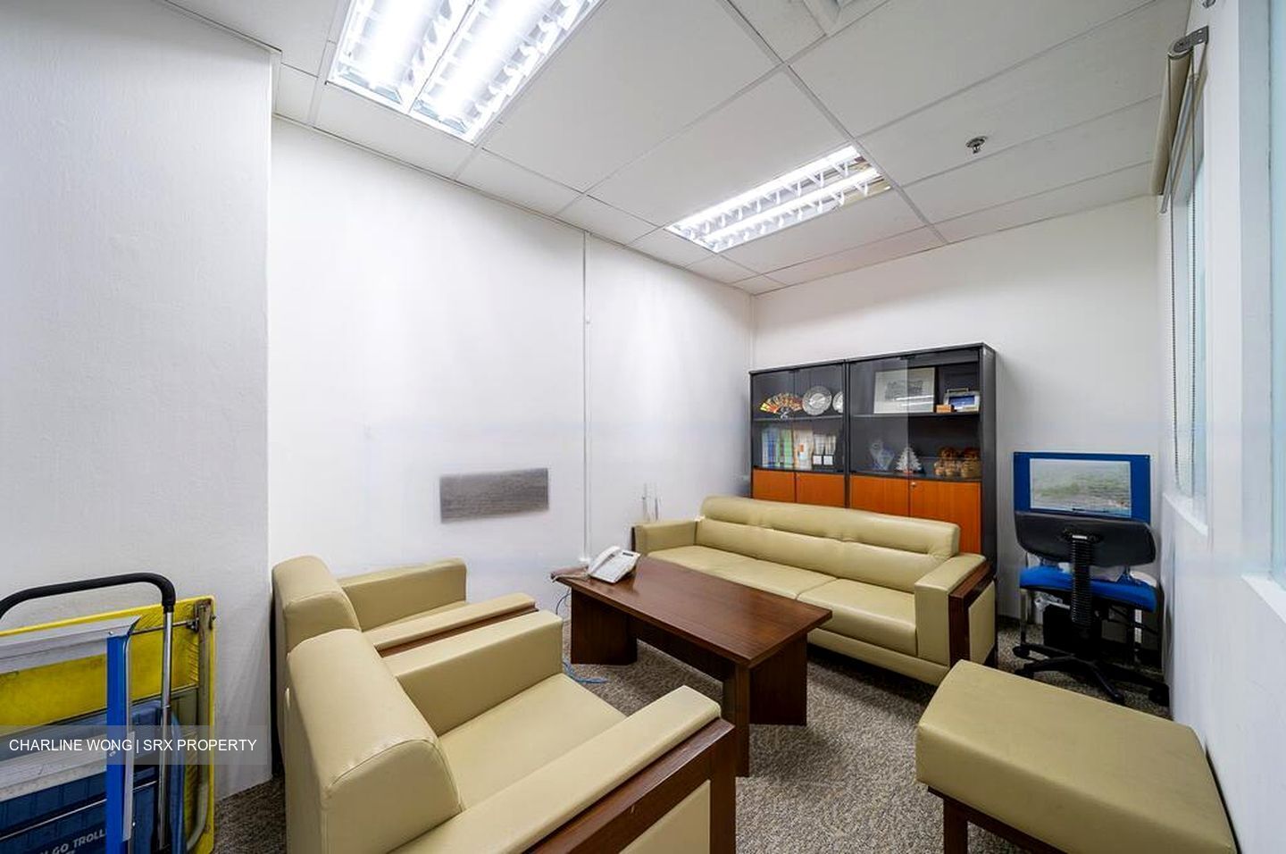 International Plaza (D2), Office #484655471